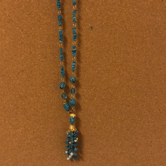 Custom pendant necklace with matching earring - Picture 5 of 8